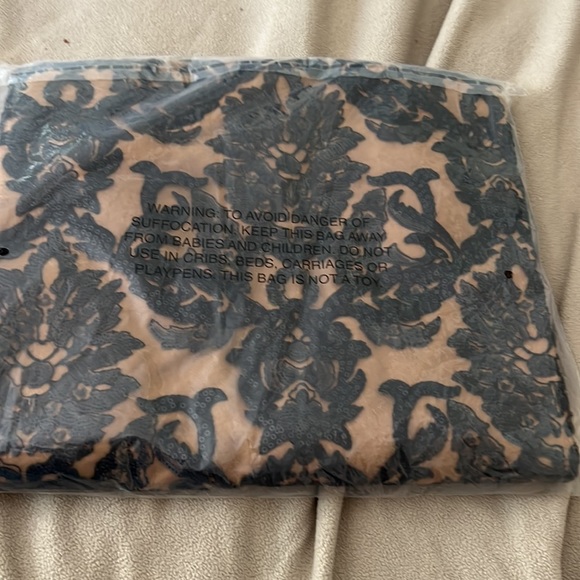 6 Hrs sale only๐most popular๐ Cold-Shoulder Dress-Sequin Size 3X beautiful - Picture 6 of 7